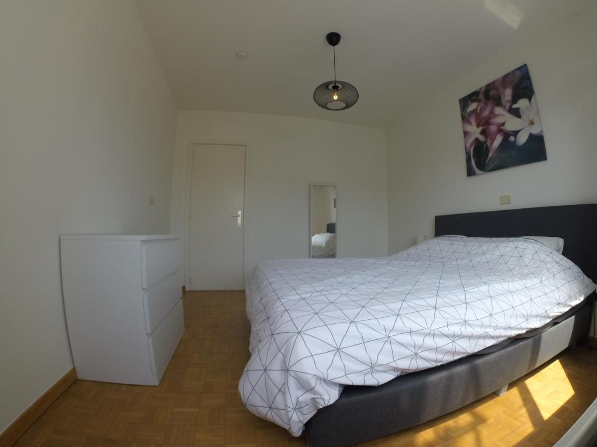 Rustig Appartement Met Zeezicht Dicht Bij Het Centrum Ostenda Zewnętrze zdjęcie